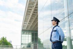 交通誘導警備と施設警備の違いとは？業務内容を徹底比較